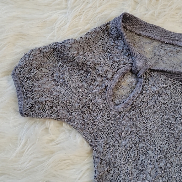 Gray Lace Top Bow Back Off Shoulder Sheer Daytrip - Picture 10 of 10